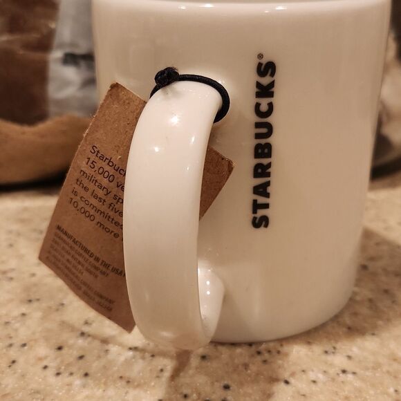 Starbucks Military Commitment 2017 Cup 14 oz. NWT - Picture 6 of 6